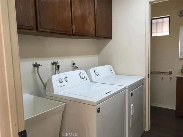 991 Everett, Los Angeles, CA 90026