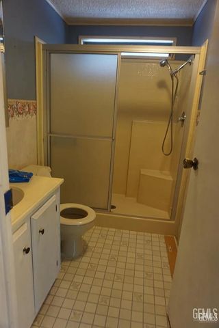 5909 Cliffwood Way, Bakersfield, CA 93306