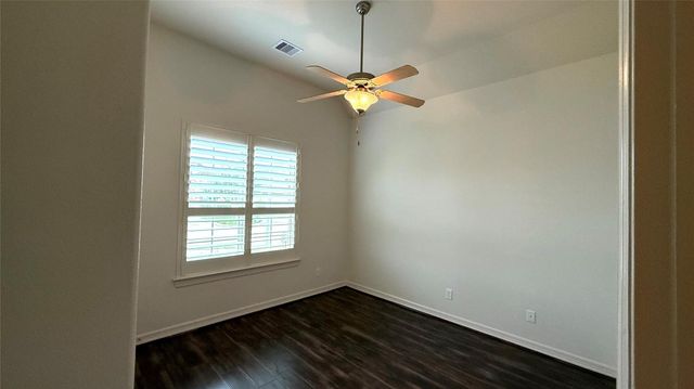 4802 Fairford, Sugar Land, TX 77479