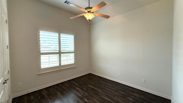 4802 Fairford, Sugar Land, TX 77479