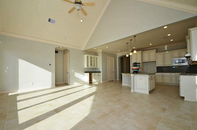 4802 Fairford, Sugar Land, TX 77479
