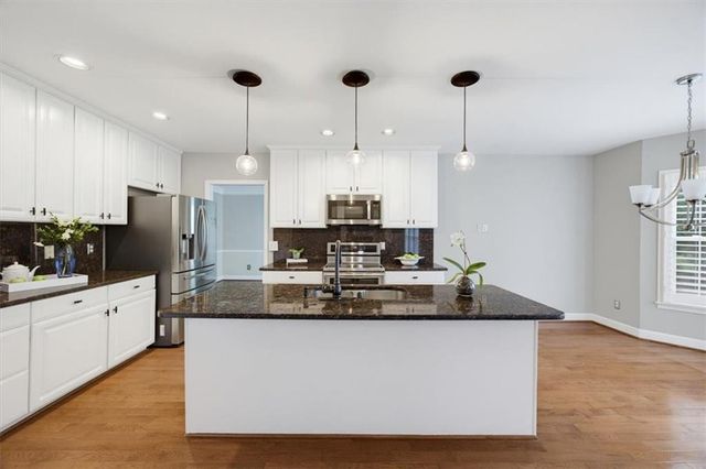 1014 Legacy Walk, Woodstock, GA 30189