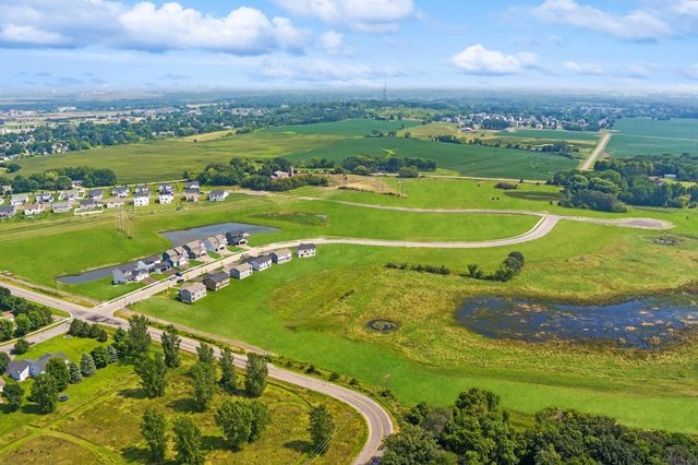 8550 Farmstead Avenue NE, Monticello, MN 55362