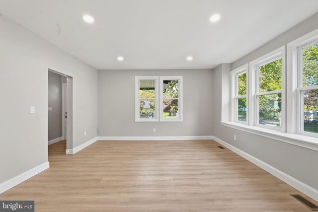 829 MORGAN AVE, Palmyra, NJ 08065