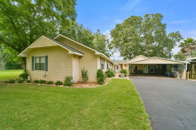 13710 Mueck Road, Needville, TX 77461