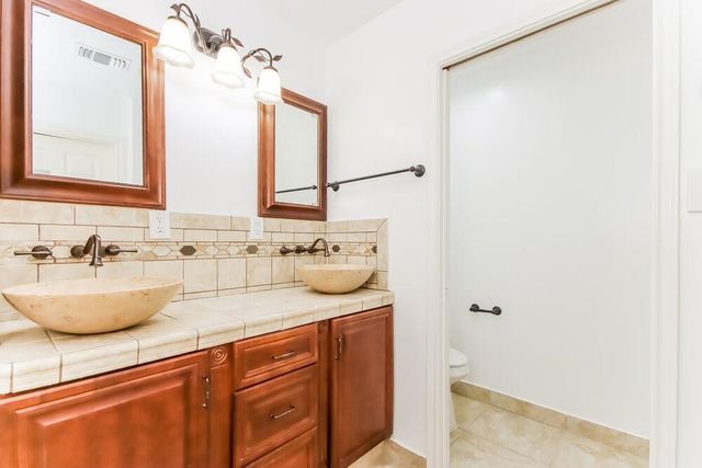 18718 Timbers Trace Drive, Humble, TX 77346