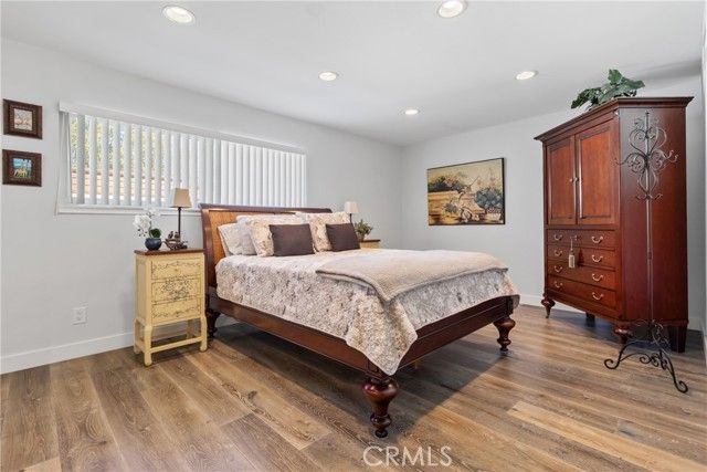 22170 James Alan Circle 4, Chatsworth (los Angeles), CA 91311