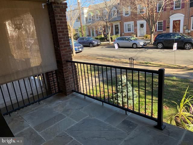 2314 HUIDEKOPER PL NW, Washington, DC 20007