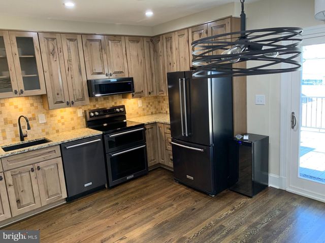 2314 HUIDEKOPER PL NW, Washington, DC 20007