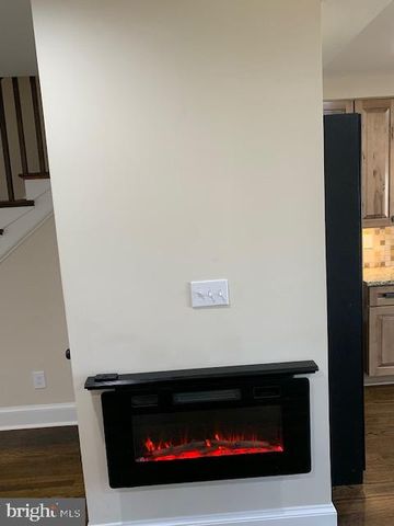 2314 HUIDEKOPER PL NW, Washington, DC 20007
