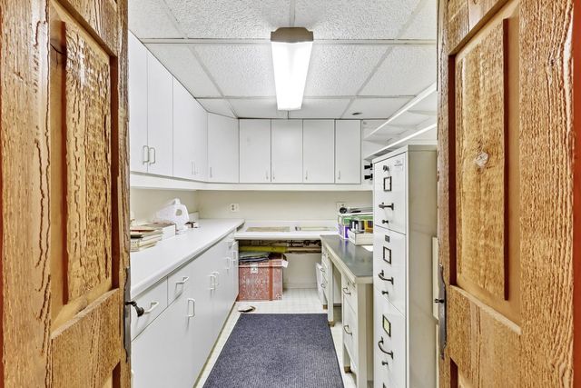 517 Cavitt Avenue, Trafford, PA 15085