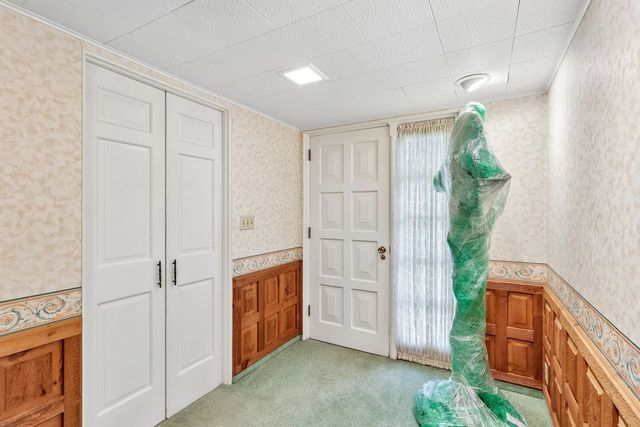 517 Cavitt Avenue, Trafford, PA 15085