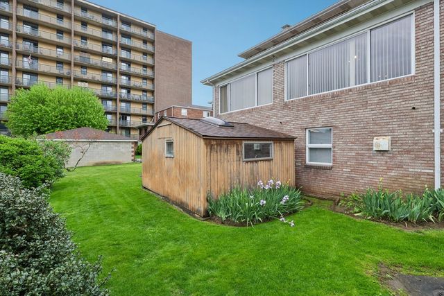 517 Cavitt Avenue, Trafford, PA 15085