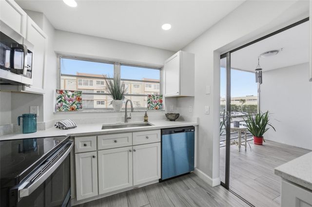 2201 NW 41st Avenue 209, Lauderhill, FL 33313