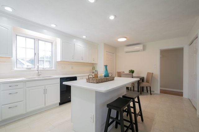 45 Grove St, Lexington, MA 02420