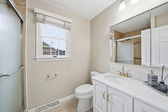 45 Grove St, Lexington, MA 02420
