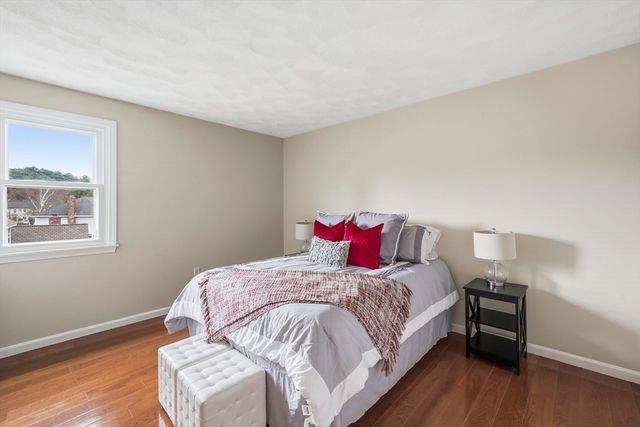 45 Grove St, Lexington, MA 02420