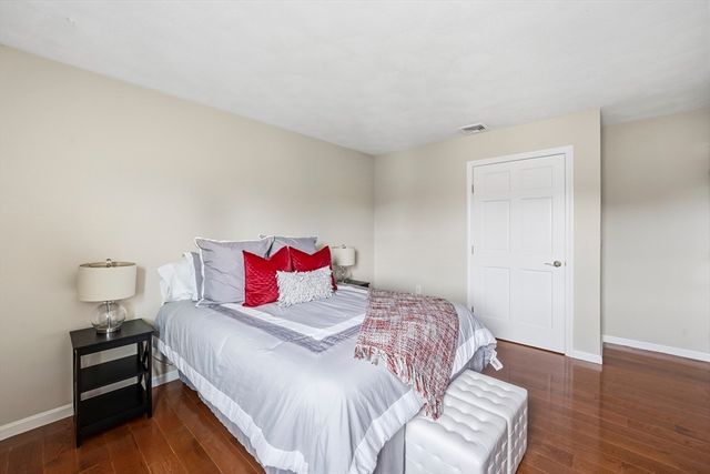45 Grove St, Lexington, MA 02420