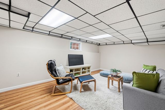 45 Grove St, Lexington, MA 02420