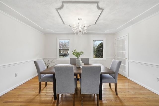 45 Grove St, Lexington, MA 02420
