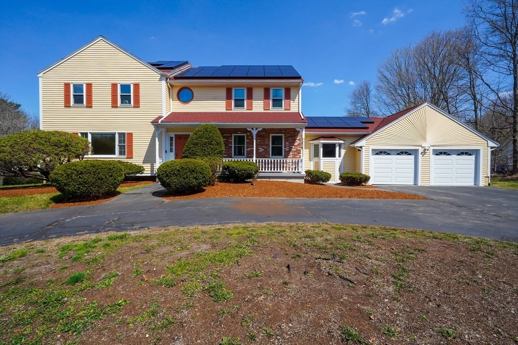 45 Grove St, Lexington, MA 02420