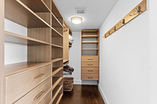 308 Ocean St, Marshfield, MA 02051