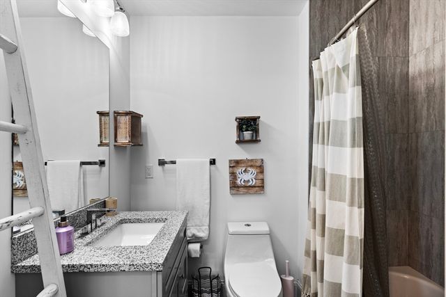 308 Ocean St, Marshfield, MA 02051