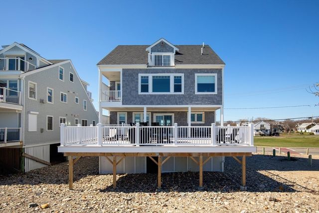 308 Ocean St, Marshfield, MA 02051
