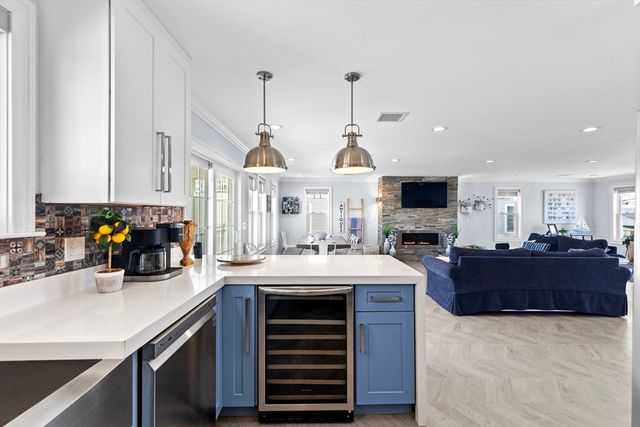 308 Ocean St, Marshfield, MA 02051