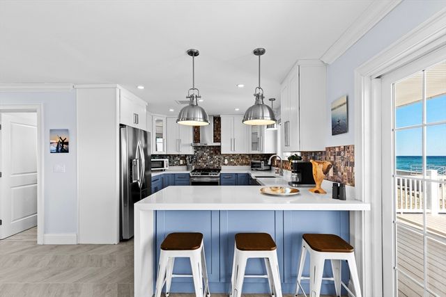 308 Ocean St, Marshfield, MA 02051