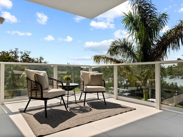 1020 SUNSET POINT ROAD 213, Clearwater, FL 33755
