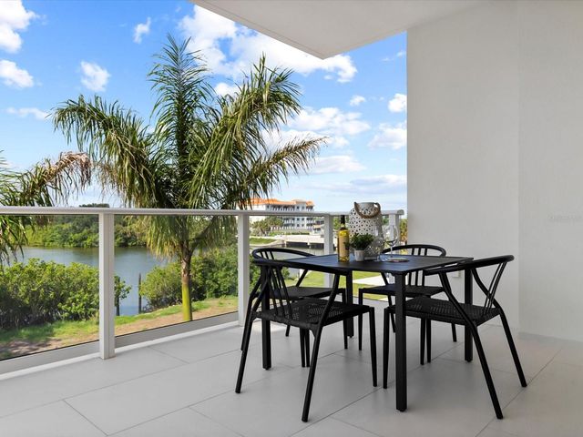 1020 SUNSET POINT ROAD 213, Clearwater, FL 33755