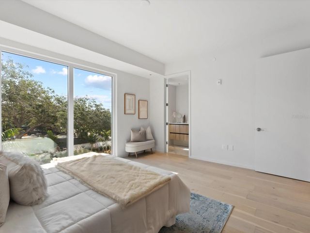 1020 SUNSET POINT ROAD 213, Clearwater, FL 33755