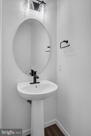 16 OLD MOSS LN, Carlisle, PA 17013