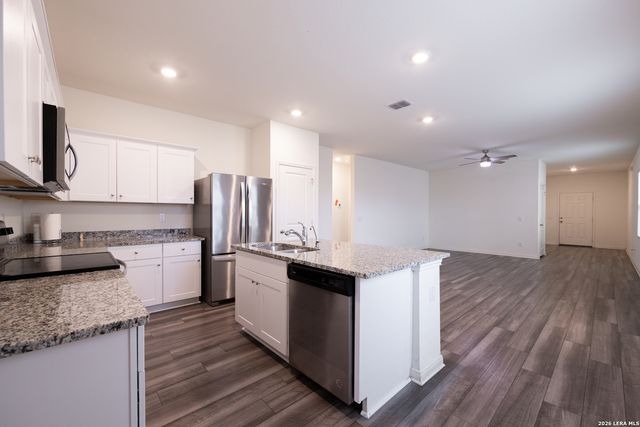 14423 Bonito Loop, San Antonio, TX 78253