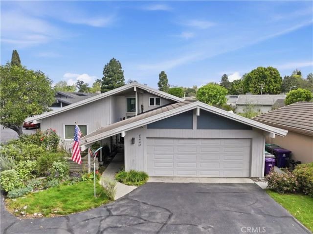 4220 Virginia Vista, Long Beach, CA 90807