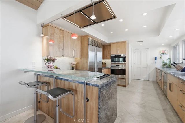 4220 Virginia Vista, Long Beach, CA 90807