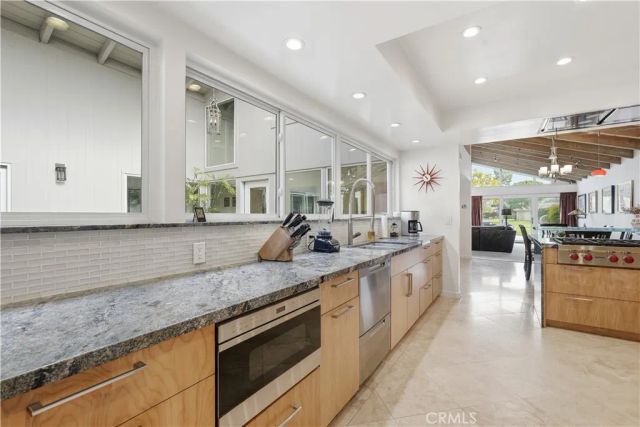 4220 Virginia Vista, Long Beach, CA 90807