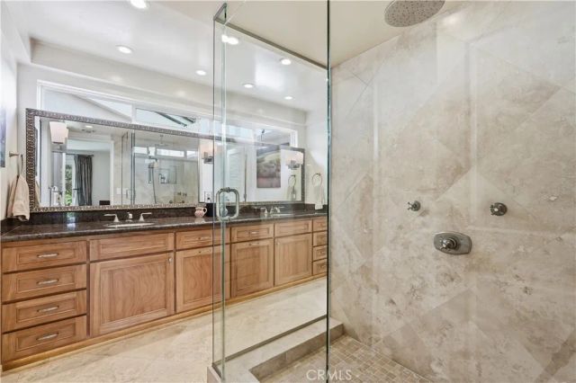 4220 Virginia Vista, Long Beach, CA 90807