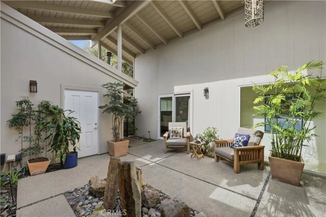 4220 Virginia Vista, Long Beach, CA 90807