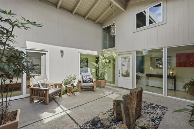 4220 Virginia Vista, Long Beach, CA 90807