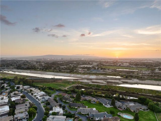 4220 Virginia Vista, Long Beach, CA 90807