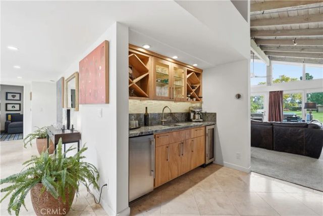 4220 Virginia Vista, Long Beach, CA 90807