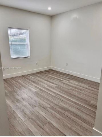 852 SW 13th Avenue 3, Miami, FL 33135