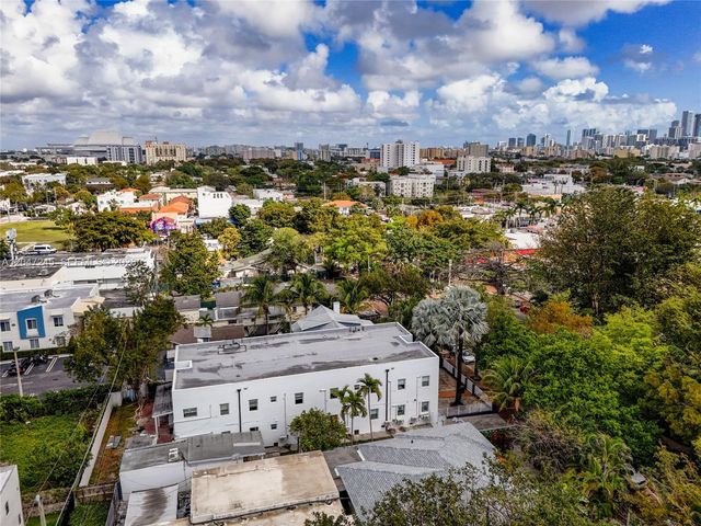 852 SW 13th Avenue 3, Miami, FL 33135
