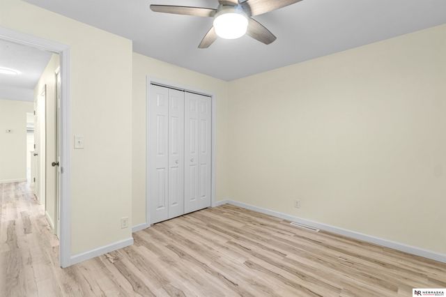 8512 Grand Ave, Omaha, NE 68134