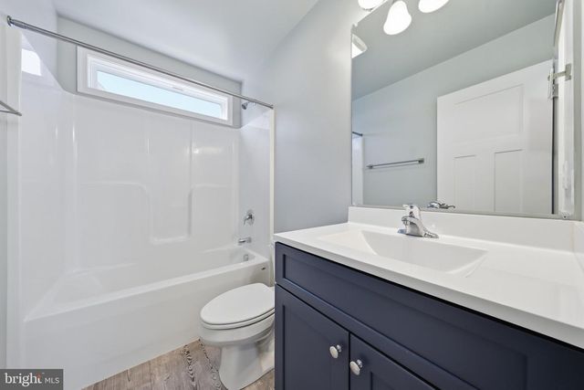 263 TWICKENHAM DR, Martinsburg, WV 25403