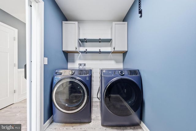 263 TWICKENHAM DR, Martinsburg, WV 25403