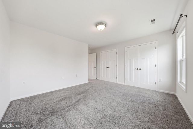 263 TWICKENHAM DR, Martinsburg, WV 25403