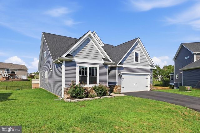 263 TWICKENHAM DR, Martinsburg, WV 25403